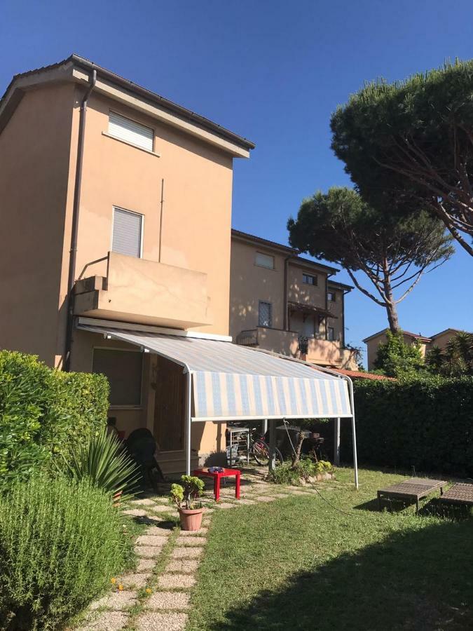 Fregene Summer Beach Fregenae Exterior foto